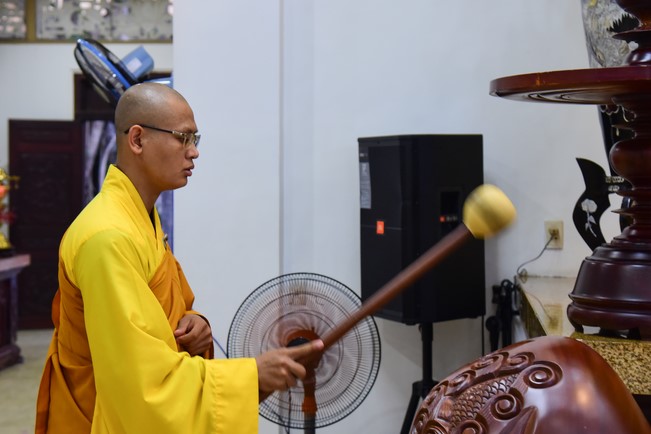 Pratimoksa commandment rite